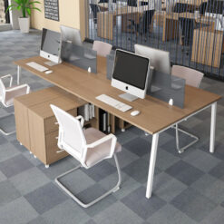 Staff Desk 05