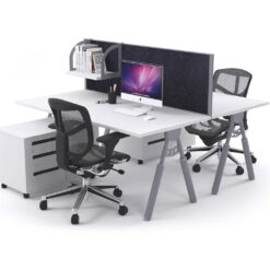 Staff Desk 06