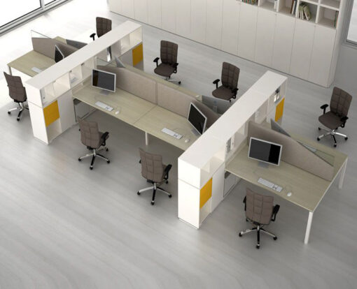Staff Desk 13